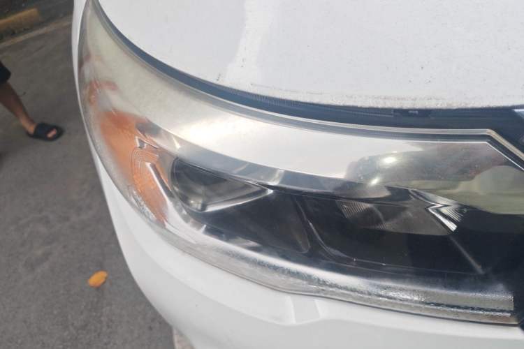 Used GAC Trumpchi GS4 2017 200T G-DCT Two-Wheel Drive Comfort Edition Right Front Headlight