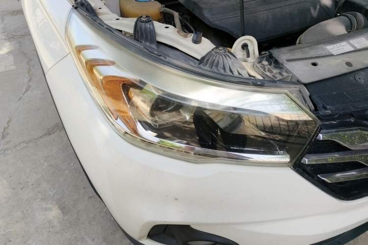 Used GAC Trumpchi GS4 2017 200T Manual Two-Wheel Drive Elite Edition Right Front Headlight