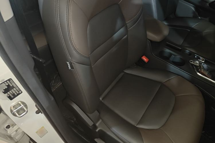 Used GAC Trumpchi GS4 2017 235T Automatic Two-Wheel Drive Elite Edition Right Front Seat