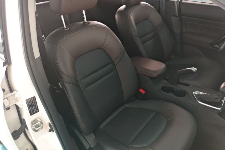 Used GAC Trumpchi GS4 2017 200T G-DCT Two-Wheel Drive Elite Edition Right Front Seat