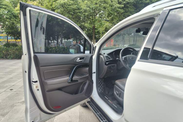 Used GAC Trumpchi GS4 2017 235T Automatic Two-Wheel Drive Luxury Smart Connectivity Version Right Front Seat