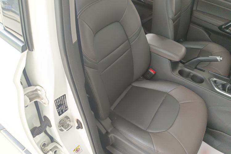 Used GAC Trumpchi GS4 2017 200T Manual Two-Wheel Drive Elite Edition Right Front Seat