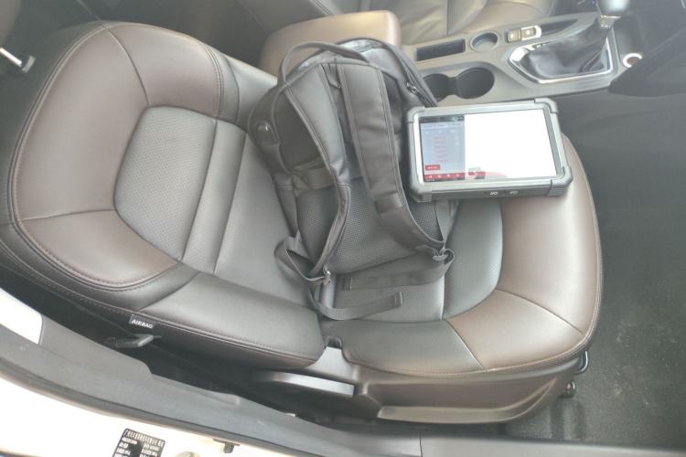 Used GAC Trumpchi GS4 2017 235T Automatic Two-Wheel Drive Luxury Smart Connectivity Version Right Front Seat