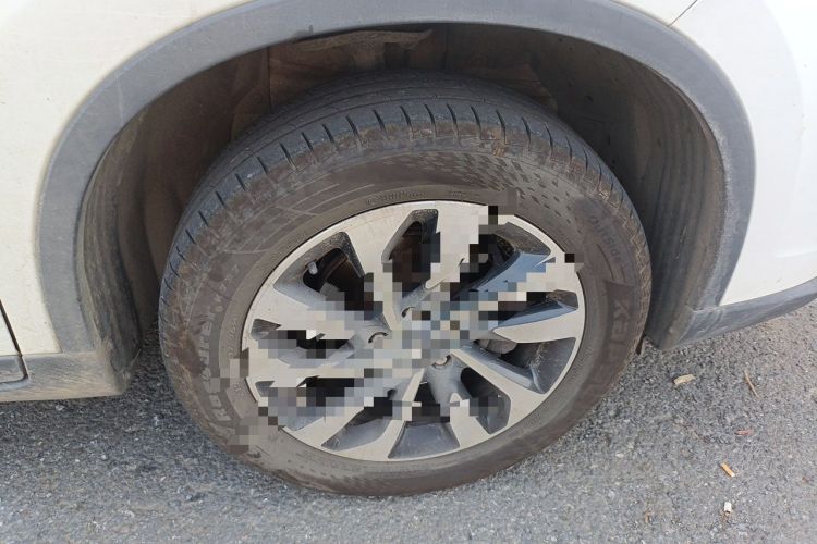 Used GAC Trumpchi GS4 2017 235T Automatic Two-Wheel Drive Elite Edition Right Front Wheel Hub