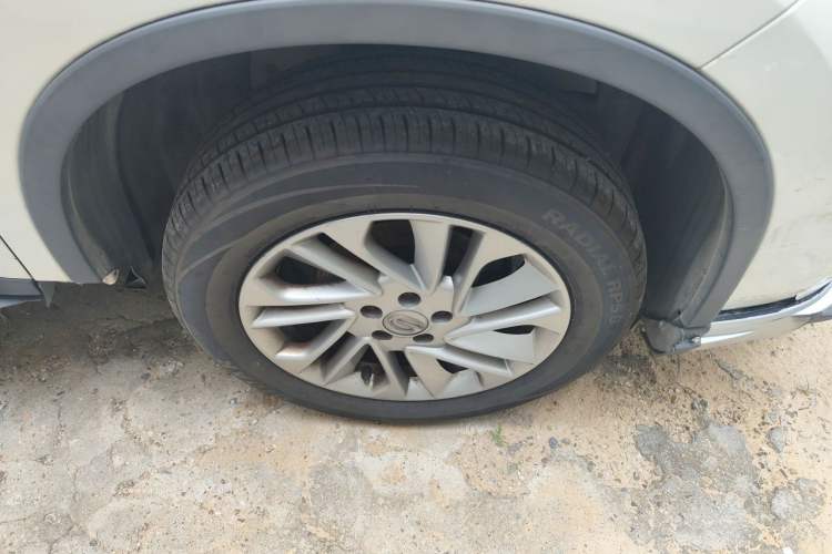 Used GAC Trumpchi GS4 2017 200T Manual Two-Wheel Drive Comfort Edition Right Front Wheel Hub
