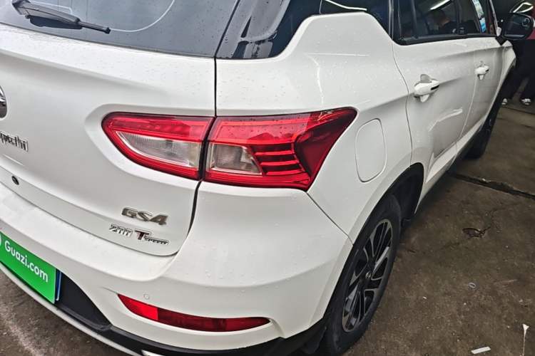Used GAC Trumpchi GS4 2017 200T G-DCT Two-Wheel Drive Elite Edition Right Rear Taillight