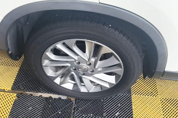 Used GAC Trumpchi GS4 2017 200T Manual Two-Wheel Drive Comfort Edition Right Rear Wheel Hub