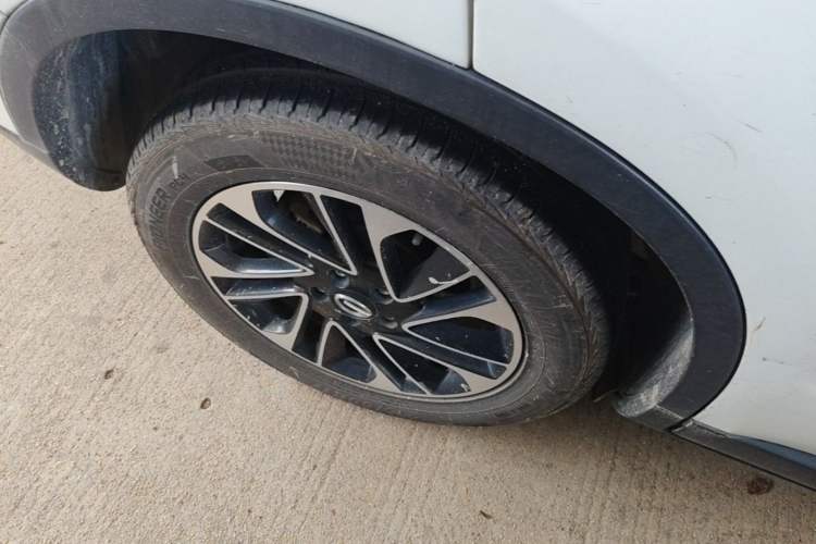 Used GAC Trumpchi GS4 2017 235T Automatic Two-Wheel Drive Elite Edition Right Rear Wheel Hub