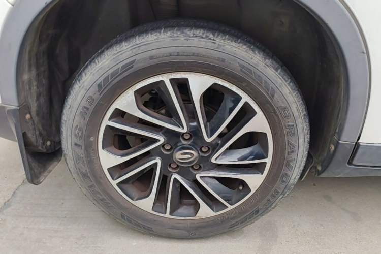 Used GAC Trumpchi GS4 2017 200T Manual Two-Wheel Drive Elite Edition Right Rear Wheel Hub