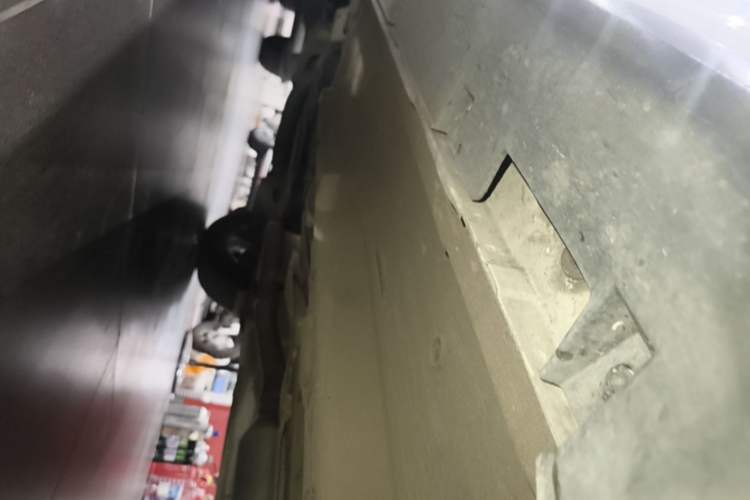 Used GAC Trumpchi GS4 2017 235T Automatic Two-Wheel Drive Elite Edition Right Side Sill