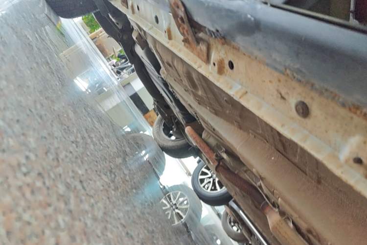 Used GAC Trumpchi GS4 2017 235T G-DCT Two-Wheel Drive Elite Edition Right Side Sill