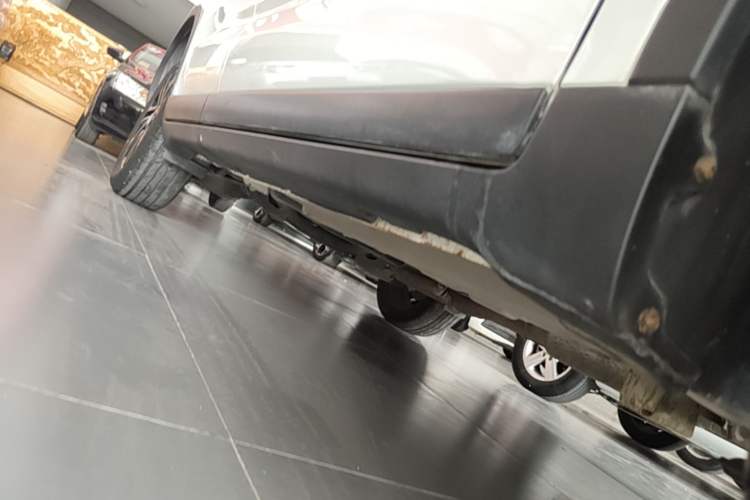 Used GAC Trumpchi GS4 2017 235T Automatic Two-Wheel Drive Elite Edition Right Side Sill