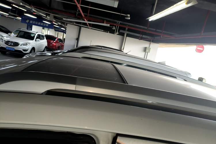 Used GAC Trumpchi GS4 2017 235T Manual Two-Wheel Drive Luxury Edition Roof