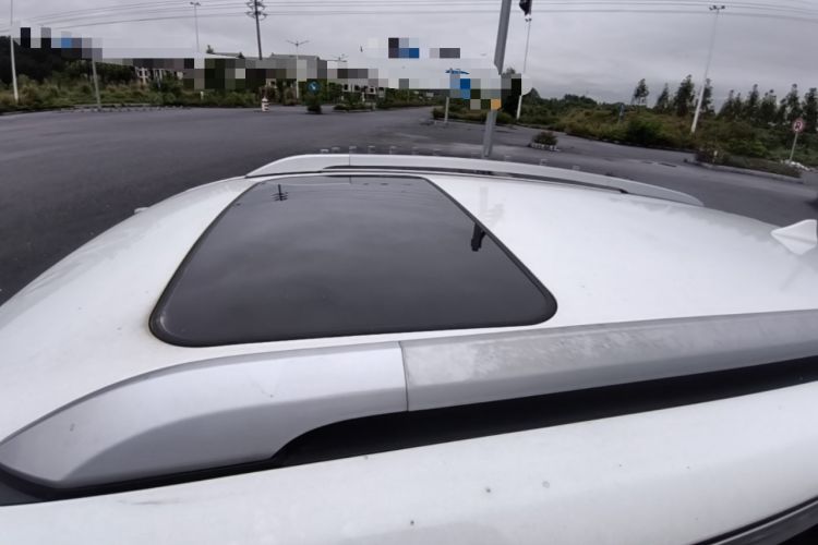 Used GAC Trumpchi GS4 2017 235T Manual Two-Wheel Drive Luxury Edition Roof