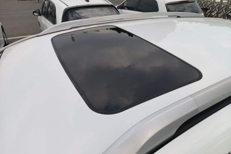 Used GAC Trumpchi GS4 2017 235T Automatic Two-Wheel Drive Elite Edition Roof