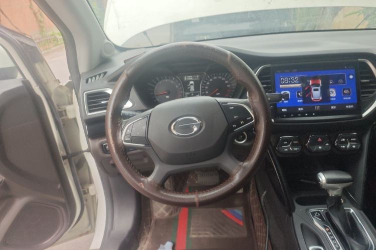Used GAC Trumpchi GS4 2017 235T Automatic Two-Wheel Drive Elite Edition Steering Wheel
