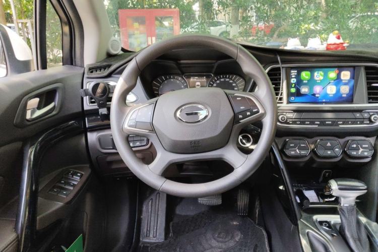 Used GAC Trumpchi GS4 2017 235T G-DCT Two-Wheel Drive Elite Edition Steering Wheel
