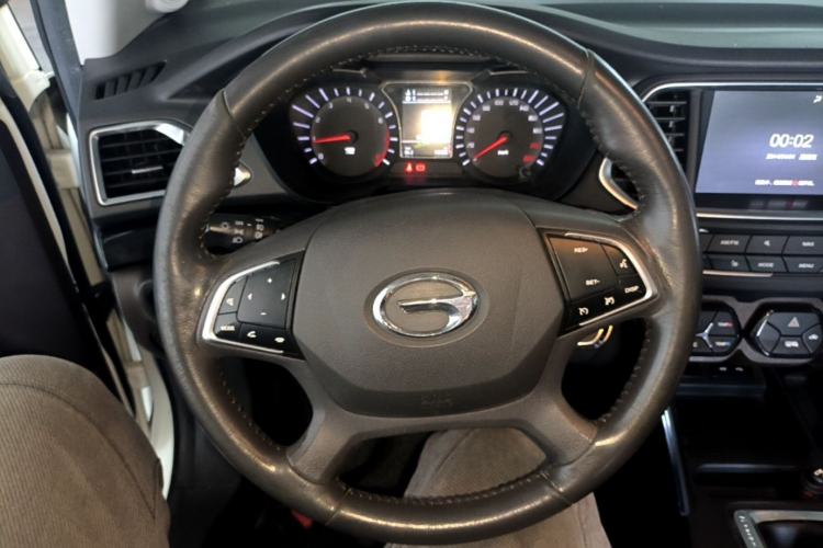 Used GAC Trumpchi GS4 2017 235T Manual Two-Wheel Drive Luxury Edition Steering Wheel