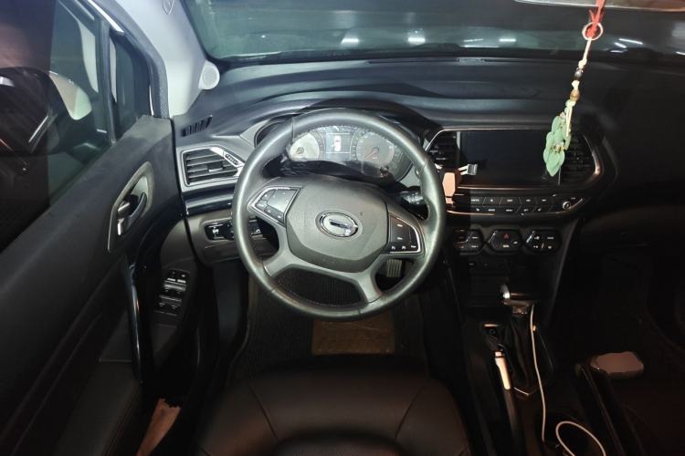 Used GAC Trumpchi GS4 2017 200T G-DCT Two-Wheel Drive Luxury Edition Steering Wheel