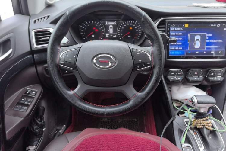 Used GAC Trumpchi GS4 2017 235T Automatic Two-Wheel Drive Elite Edition Steering Wheel