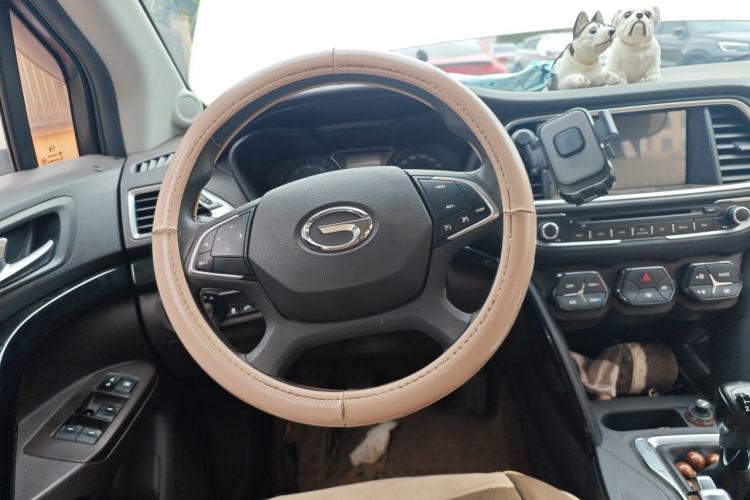 Used GAC Trumpchi GS4 2017 200T Manual Two-Wheel Drive Elite Edition Steering Wheel