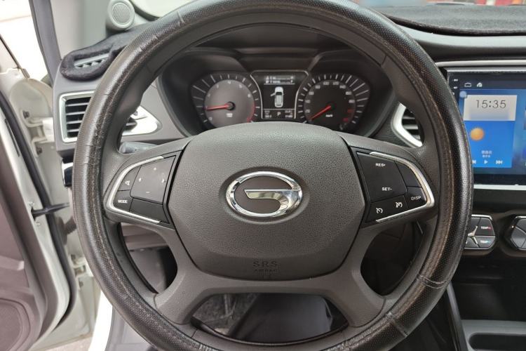 Used GAC Trumpchi GS4 2017 200T G-DCT Two-Wheel Drive Elite Edition Steering Wheel