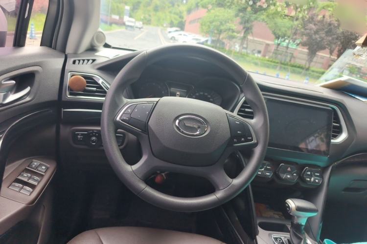 Used GAC Trumpchi GS4 2017 235T Automatic Two-Wheel Drive Elite Edition Steering Wheel