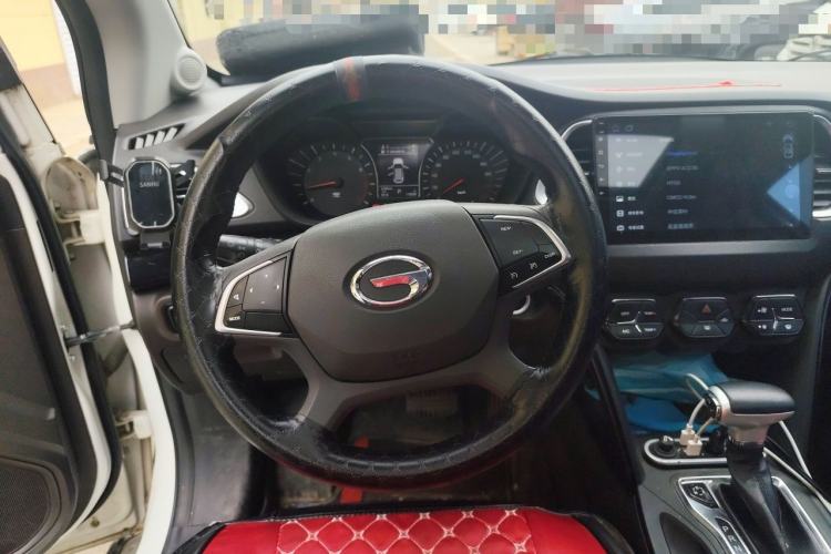 Used GAC Trumpchi GS4 2017 235T Automatic Two-Wheel Drive Elite Edition Steering Wheel