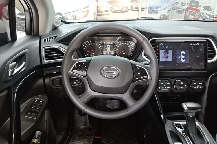 Used GAC Trumpchi GS4 2017 235T G-DCT Two-Wheel Drive Elite Edition Steering Wheel