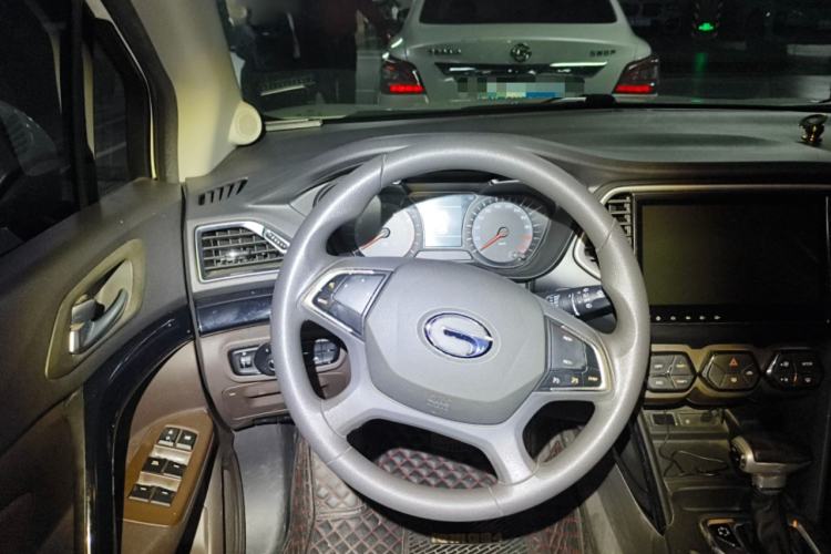 Used GAC Trumpchi GS4 2017 235T Automatic Two-Wheel Drive Elite Edition Steering Wheel