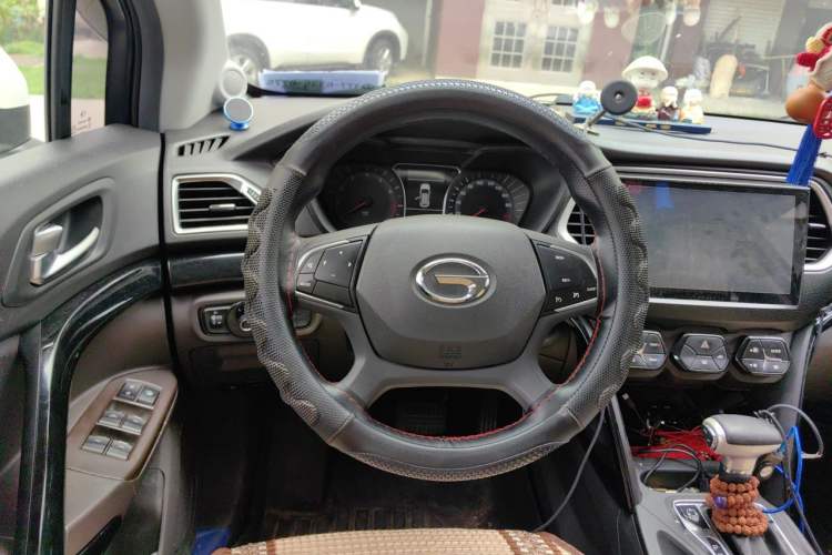 Used GAC Trumpchi GS4 2017 235T Automatic Two-Wheel Drive Elite Edition Steering Wheel