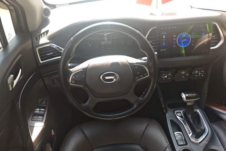 Used GAC Trumpchi GS4 2017 235T Automatic Two-Wheel Drive Elite Edition Steering Wheel