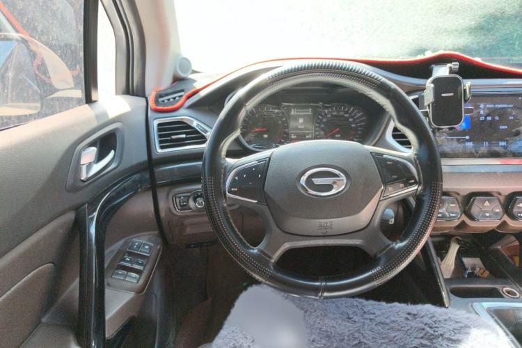 Used GAC Trumpchi GS4 2017 200T Manual Two-Wheel Drive Elite Edition Steering Wheel