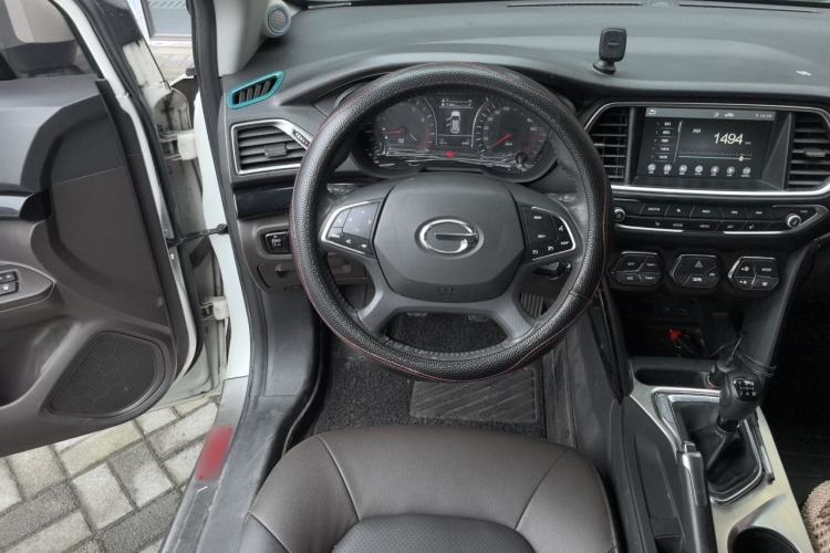 Used GAC Trumpchi GS4 2017 235T Manual Two-Wheel Drive Luxury Edition Steering Wheel