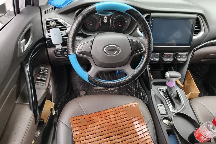 Used GAC Trumpchi GS4 2017 235T Automatic Two-Wheel Drive Elite Edition Steering Wheel