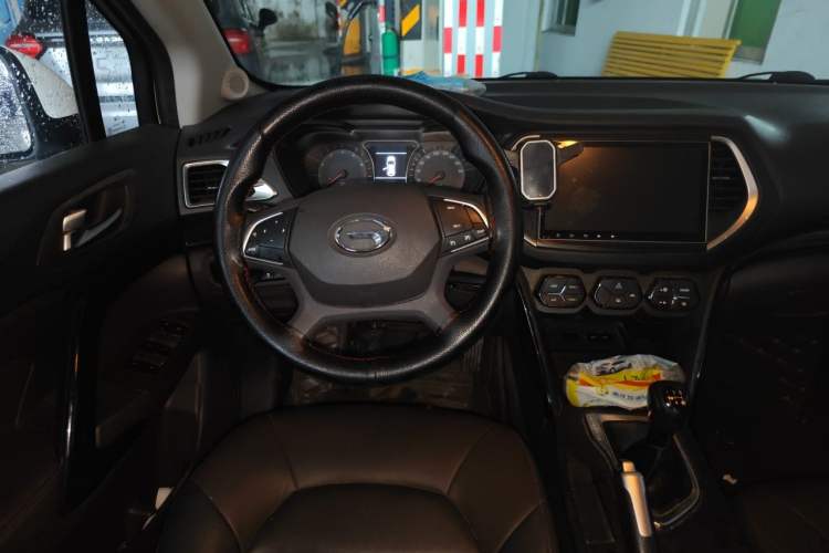 Used GAC Trumpchi GS4 2017 200T Manual Two-Wheel Drive Elite Edition Steering Wheel