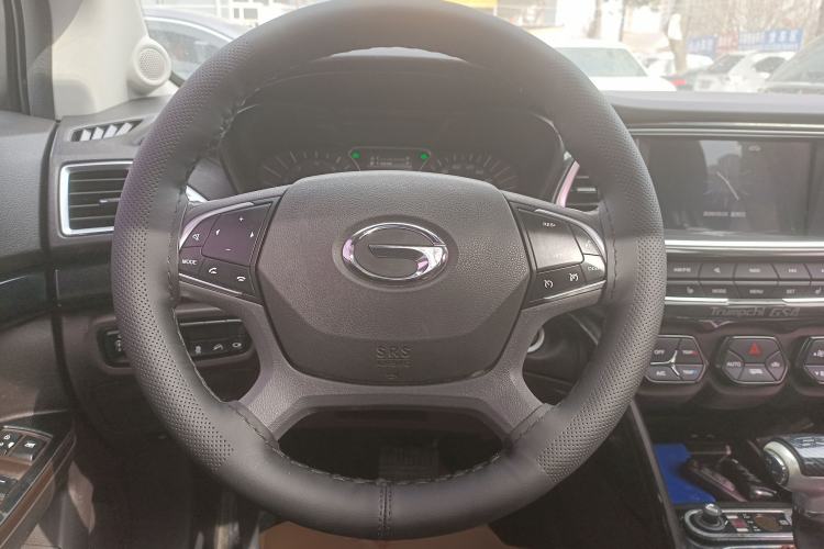 Used GAC Trumpchi GS4 2017 235T Automatic Two-Wheel Drive Luxury Smart Connectivity Version Steering Wheel