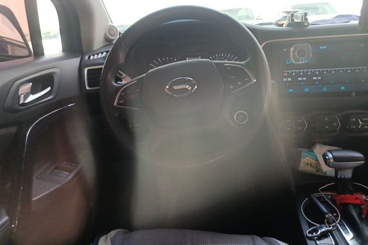Used GAC Trumpchi GS4 2017 235T Automatic Two-Wheel Drive Elite Edition Steering Wheel