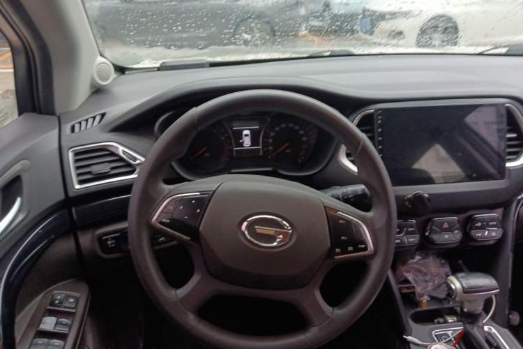 Used GAC Trumpchi GS4 2017 235T Automatic Two-Wheel Drive Elite Edition Steering Wheel