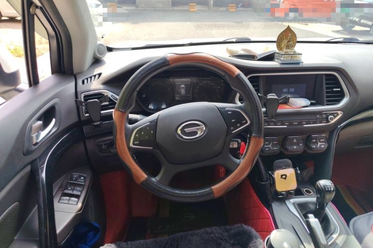 Used GAC Trumpchi GS4 2017 200T Manual Two-Wheel Drive Elite Edition Steering Wheel