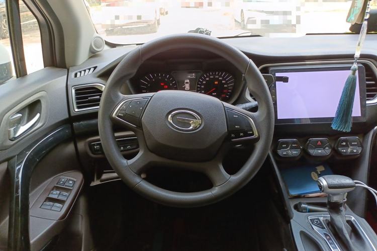 Used GAC Trumpchi GS4 2017 235T Automatic Two-Wheel Drive Elite Edition Steering Wheel