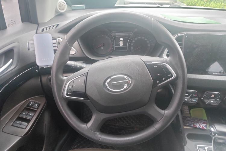 Used GAC Trumpchi GS4 2017 200T G-DCT Two-Wheel Drive Elite Edition Steering Wheel