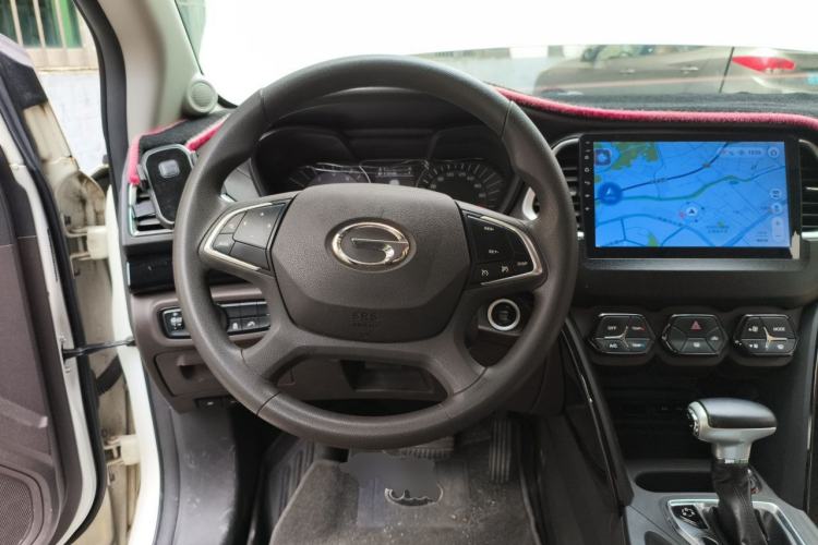 Used GAC Trumpchi GS4 2017 235T Automatic Two-Wheel Drive Elite Edition Steering Wheel
