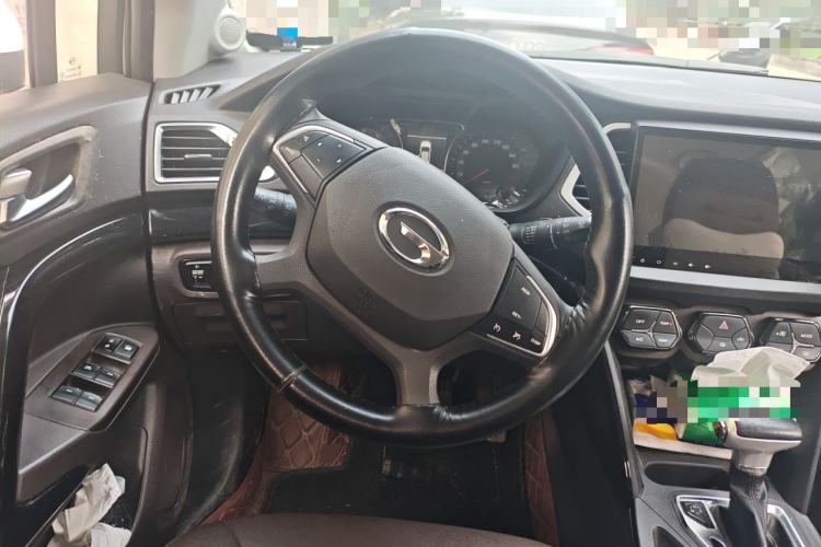 Used GAC Trumpchi GS4 2017 235T Automatic Two-Wheel Drive Elite Edition Steering Wheel