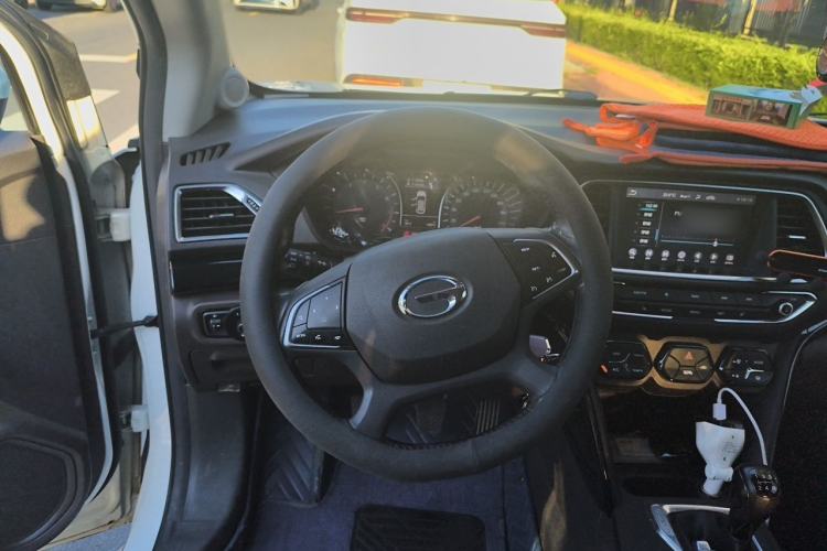 Used GAC Trumpchi GS4 2017 235T Manual Two-Wheel Drive Luxury Edition Steering Wheel