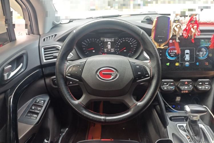 Used GAC Trumpchi GS4 2017 235T G-DCT Two-Wheel Drive Elite Edition Steering Wheel