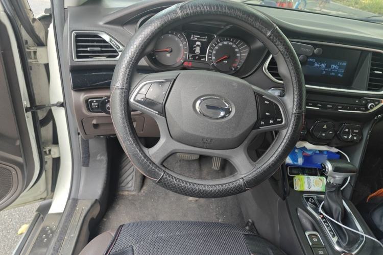 Used GAC Trumpchi GS4 2017 235T Automatic Two-Wheel Drive Elite Edition Steering Wheel