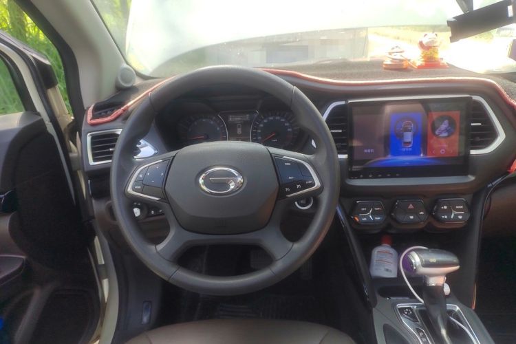 Used GAC Trumpchi GS4 2017 235T Automatic Two-Wheel Drive Elite Edition Steering Wheel