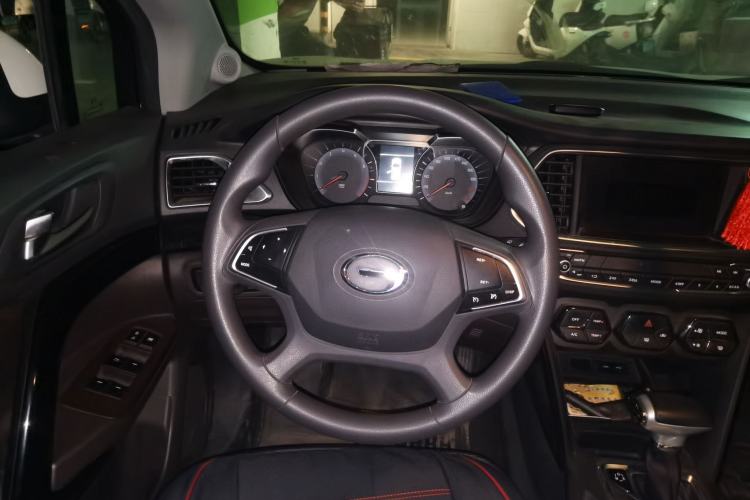 Used GAC Trumpchi GS4 2017 235T Automatic Two-Wheel Drive Elite Edition Steering Wheel