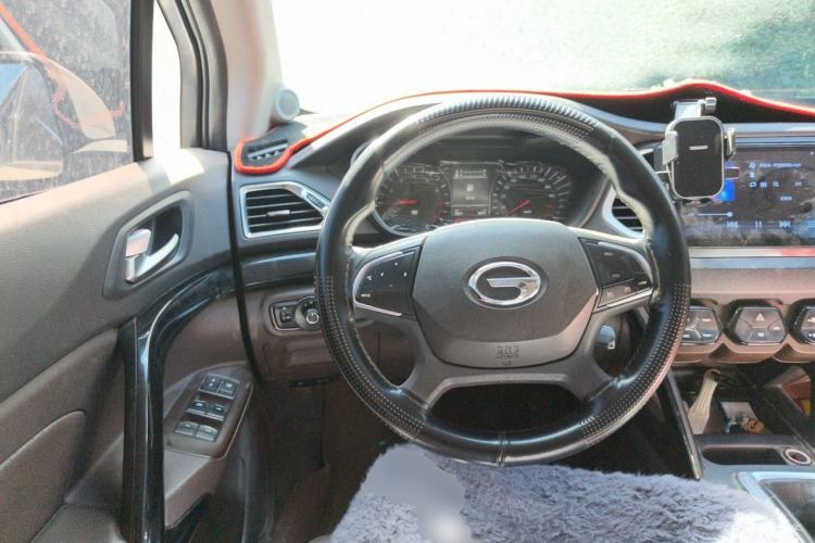 Used GAC Trumpchi GS4 2017 200T Manual Two-Wheel Drive Elite Edition Steering Wheel